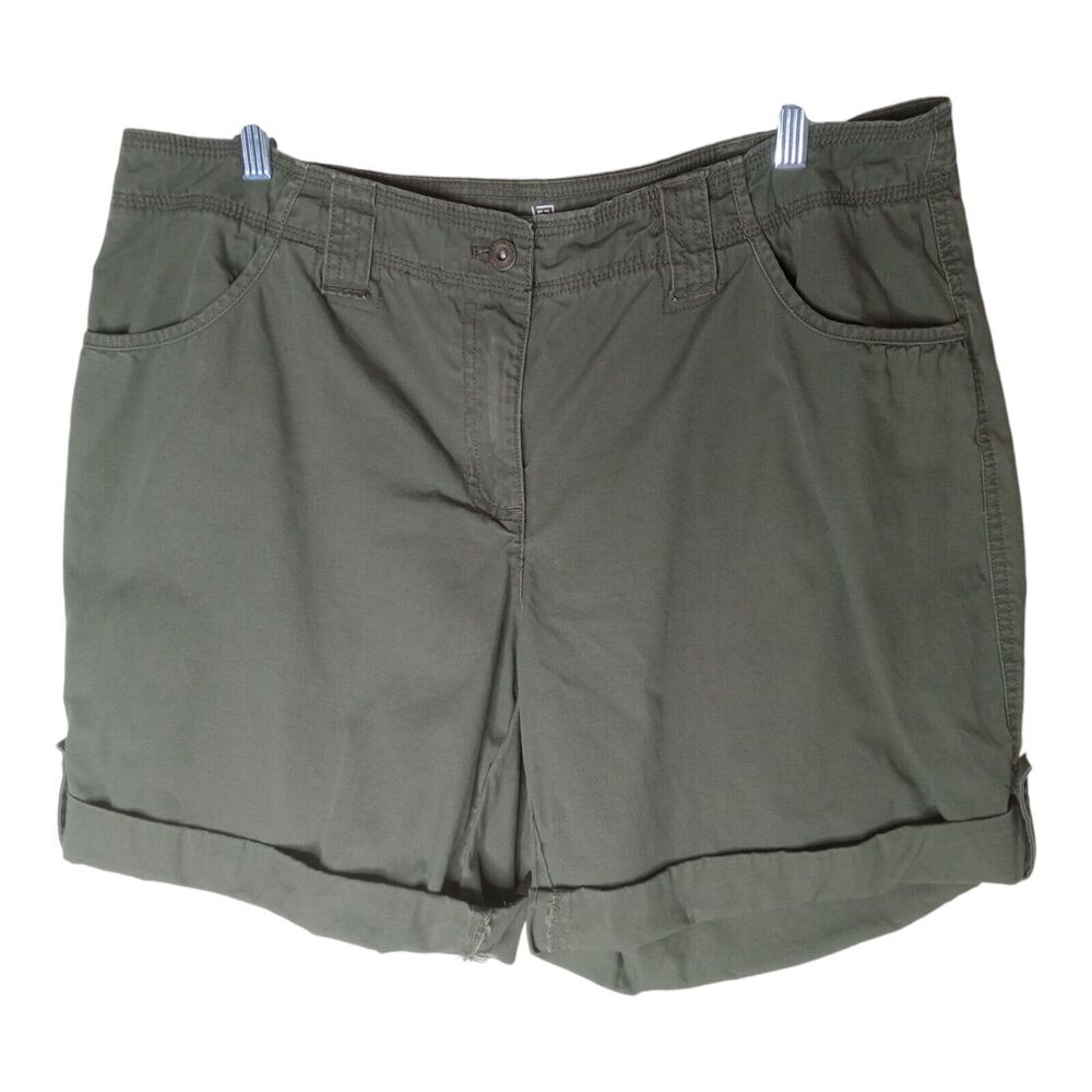 Liz Claiborne Shorts Sz 16 Army Green 100% Cotton Knee Length Pockets Casual